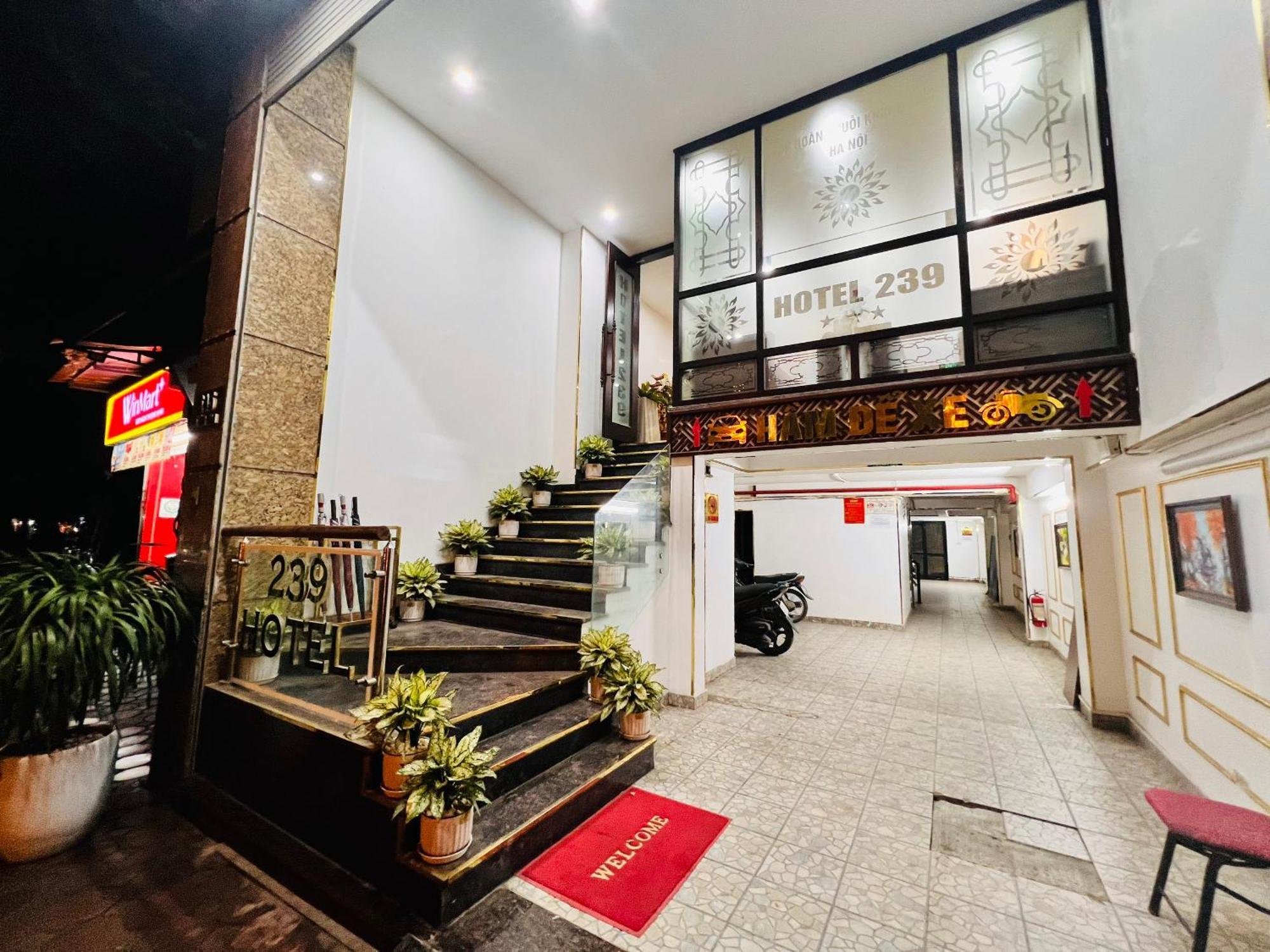 Khach San 239 Hotel Hanoi Exterior photo