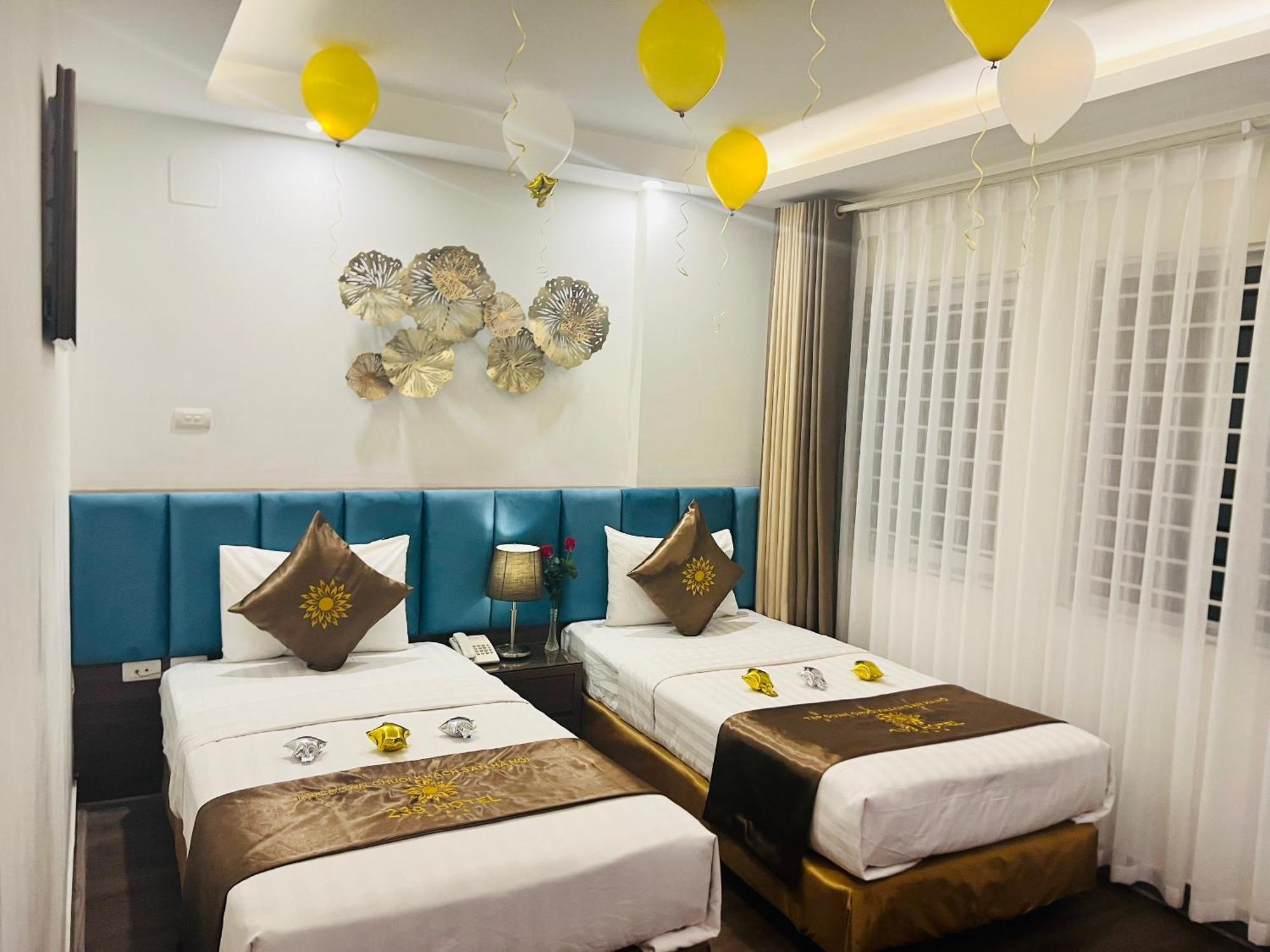 Khach San 239 Hotel Hanoi Exterior photo