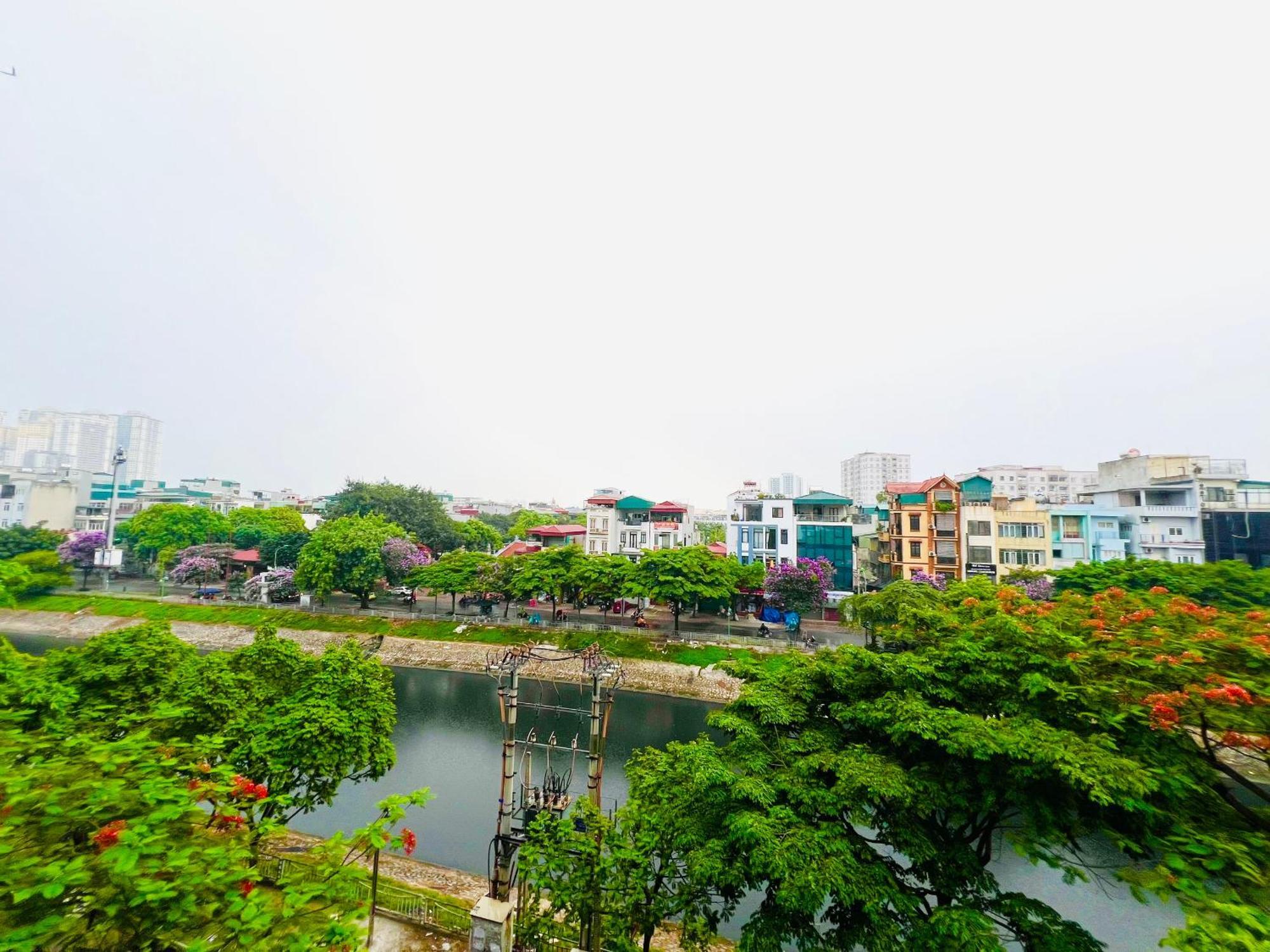 Khach San 239 Hotel Hanoi Exterior photo
