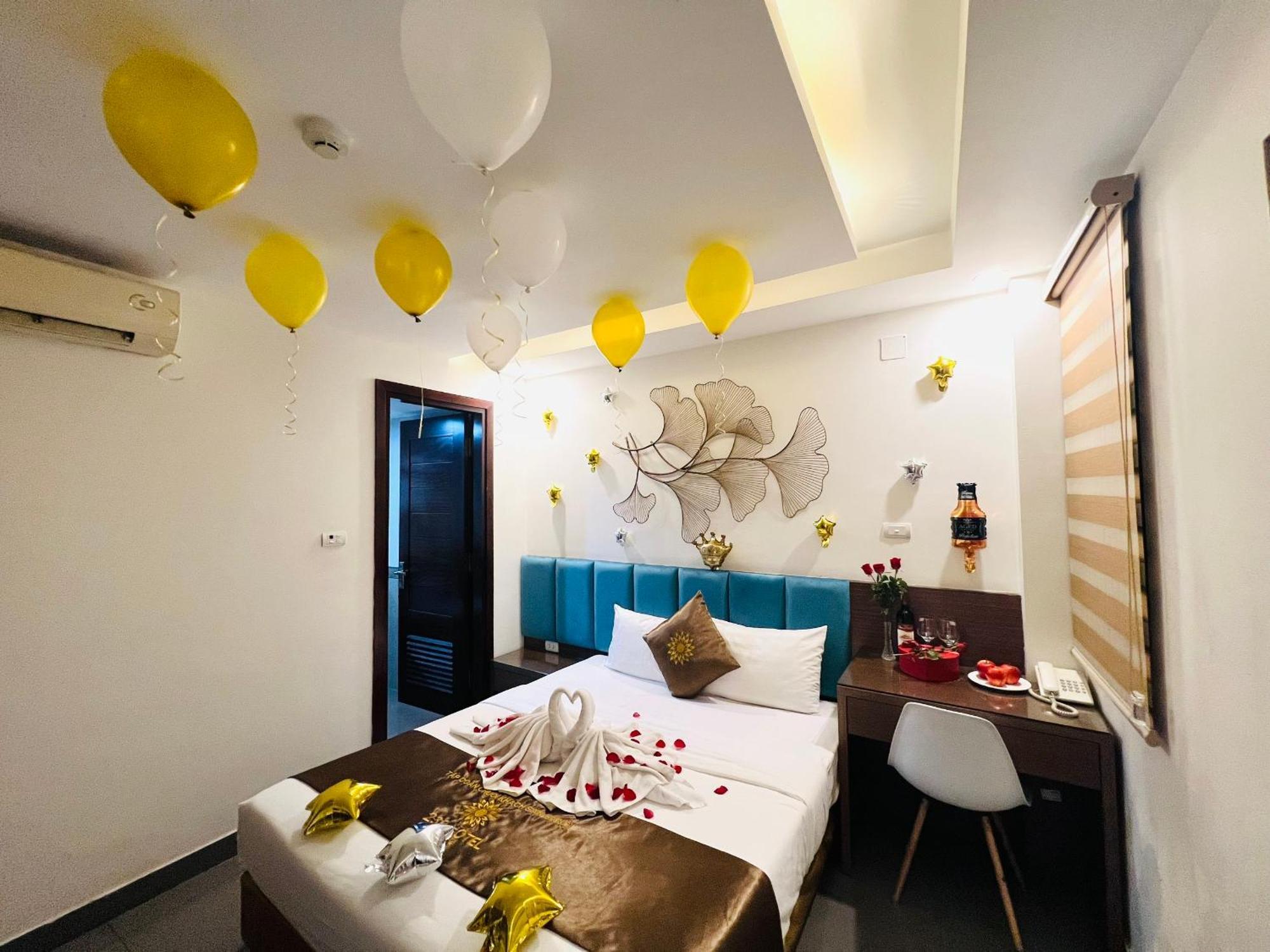 Khach San 239 Hotel Hanoi Exterior photo