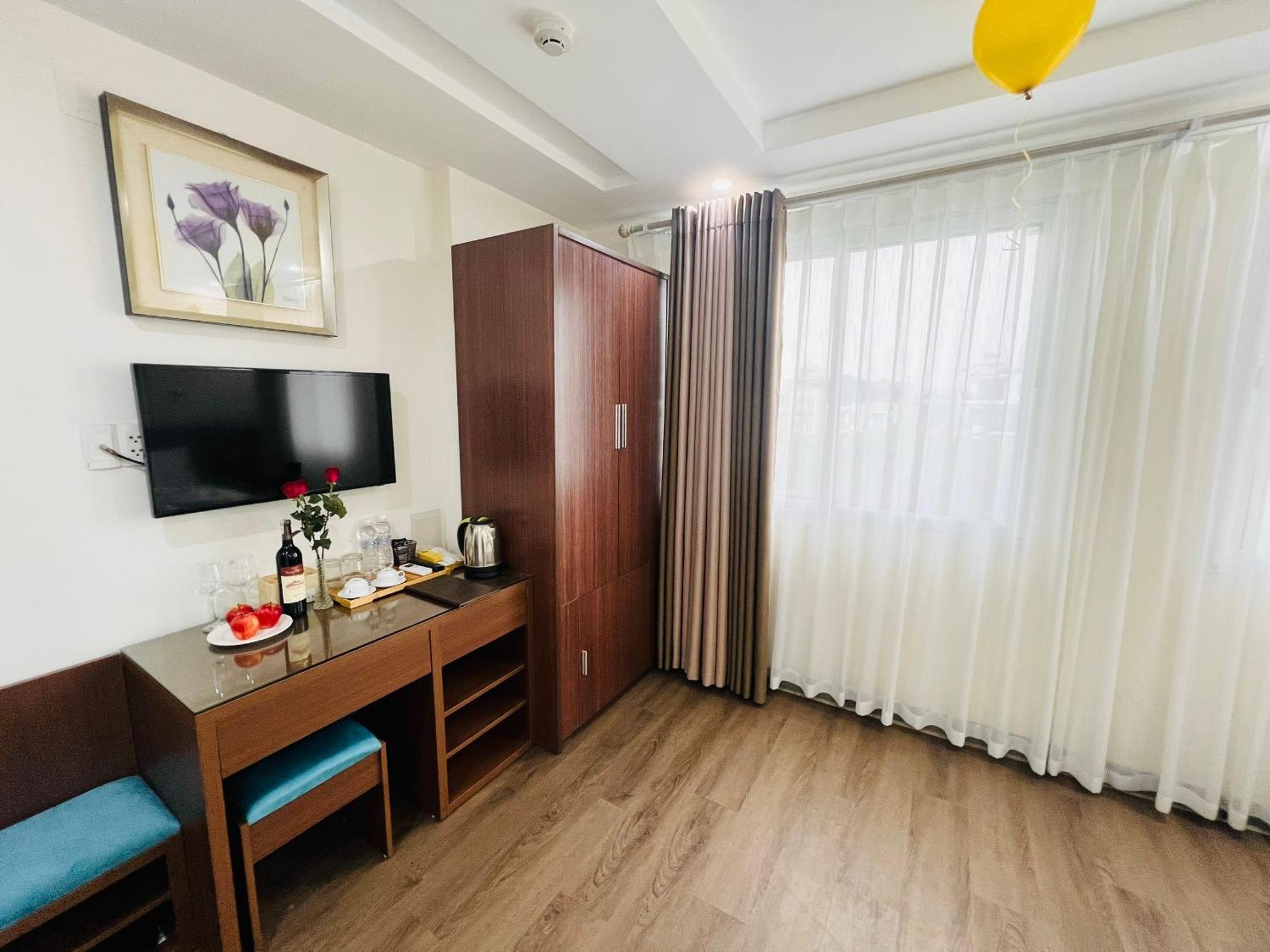 Khach San 239 Hotel Hanoi Exterior photo