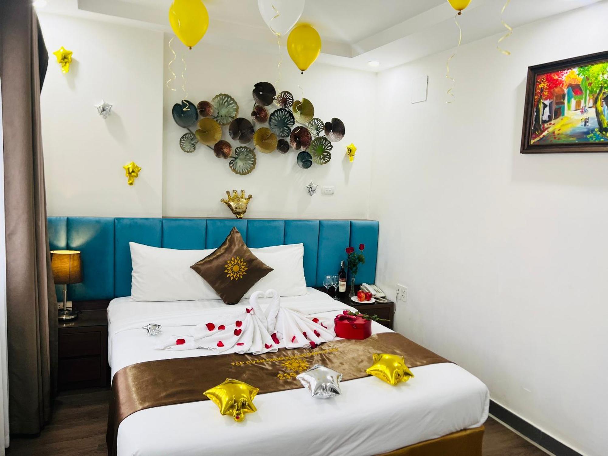 Khach San 239 Hotel Hanoi Exterior photo