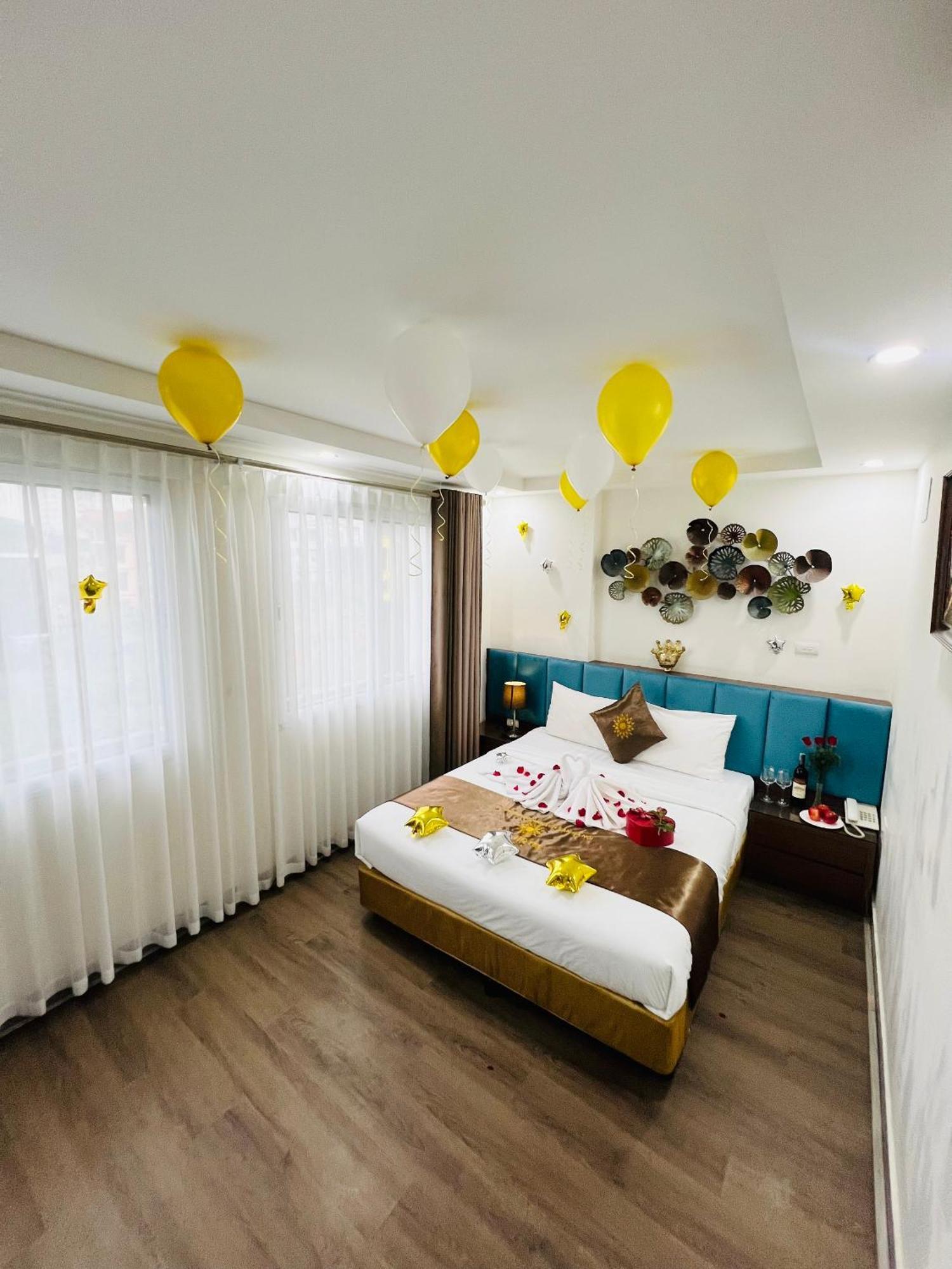 Khach San 239 Hotel Hanoi Exterior photo