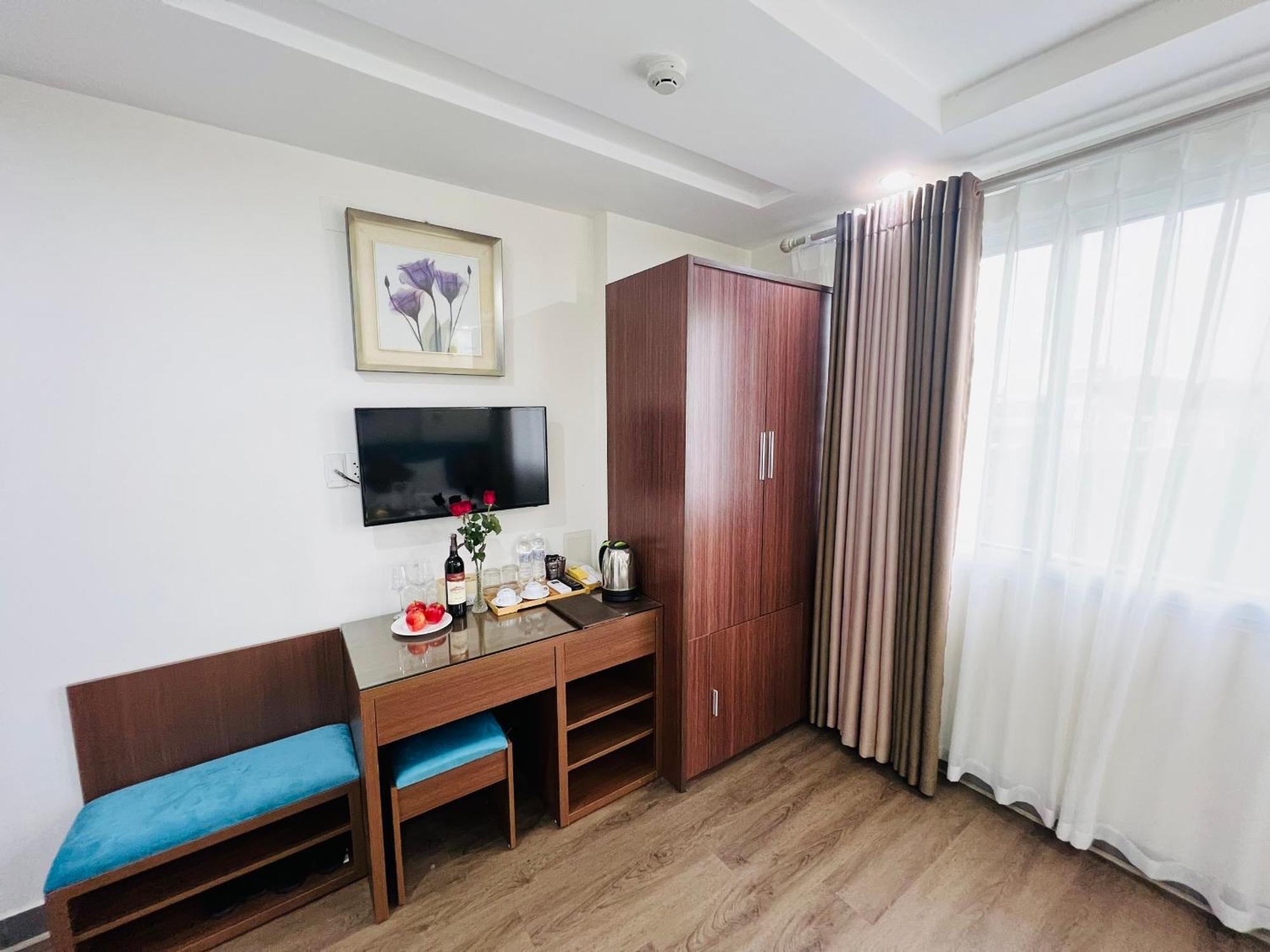 Khach San 239 Hotel Hanoi Exterior photo